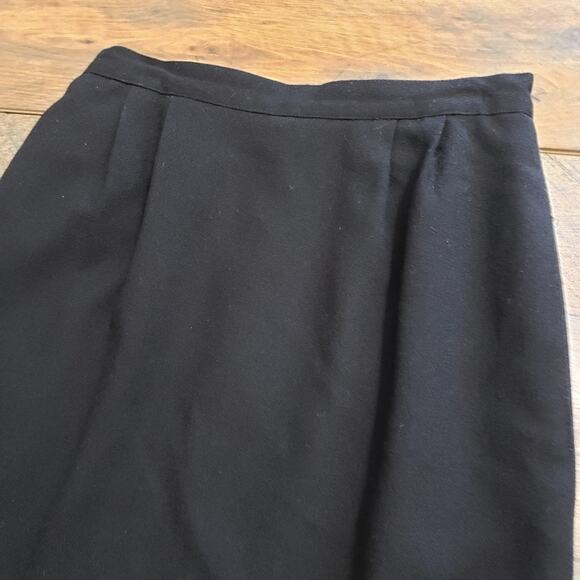 Kasper Wool Black Knee Length Pleated Lined Career Pencil Skirt Size 4 Corpcore - Picture 4 of 9